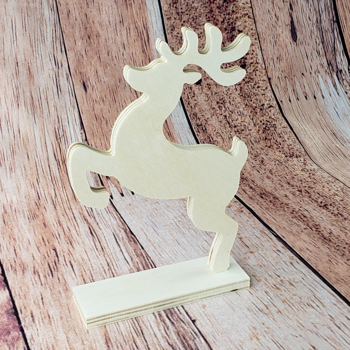 Renne en bois de Noël