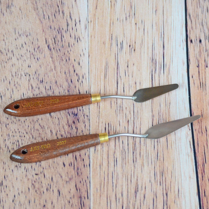 Couteaux à peindre d'artiste en métal avec manche en bois