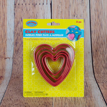 Charger l&#39;image dans la galerie, 5 emporte-pièces en forme de coeur en plastique