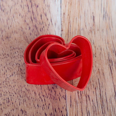 5 emporte-pièces en forme de coeur en plastique