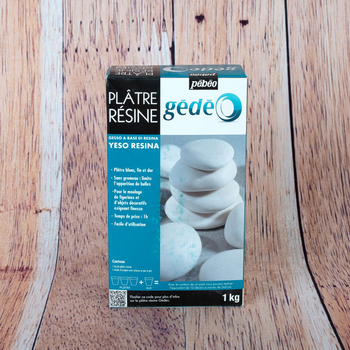 Plâtre résine de marque Pébéo