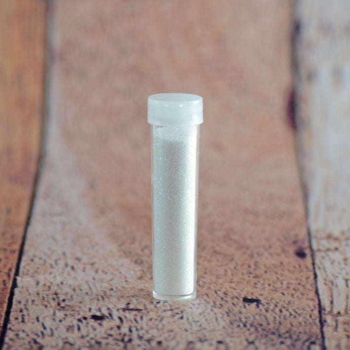 Petit pot de brillant blanc