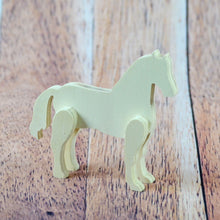 Charger l&#39;image dans la galerie, Forme de cheval en bois à peindre