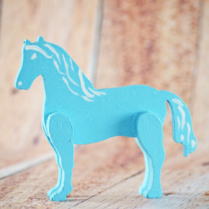 Forme de cheval en bois à peindre