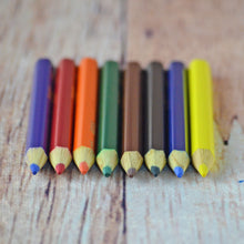 Charger l&#39;image dans la galerie, 8 crayons de bois courts facile à tenir de Crayola
