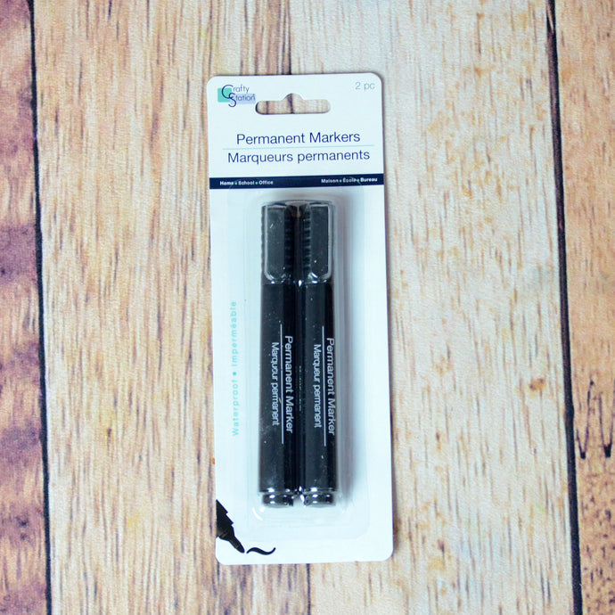 2 marqueurs permanents à pointe large