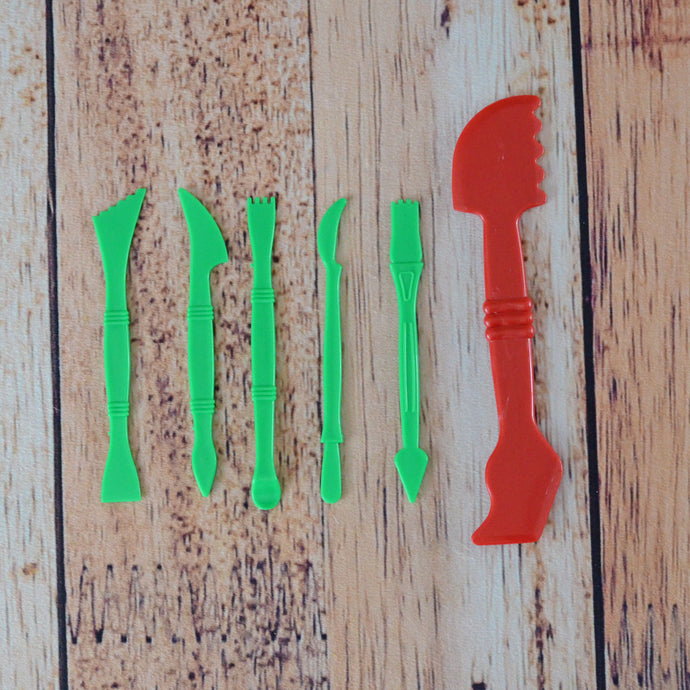 6 outils pour modelage en plastique