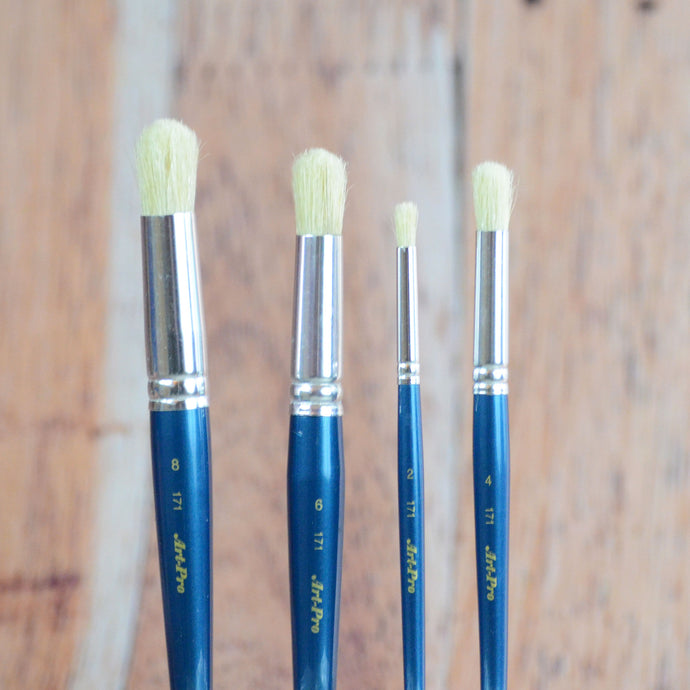 Pinceaux en soie de porc rond - tailles variées (vendu à l'unité)