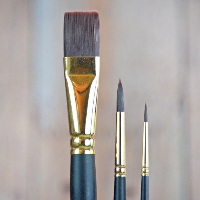 Pinceaux en poils synthétiques (taklon rouge) avec un manche long (vendu à l'unité)