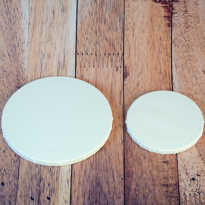 Toiles rondes grandeurs variées