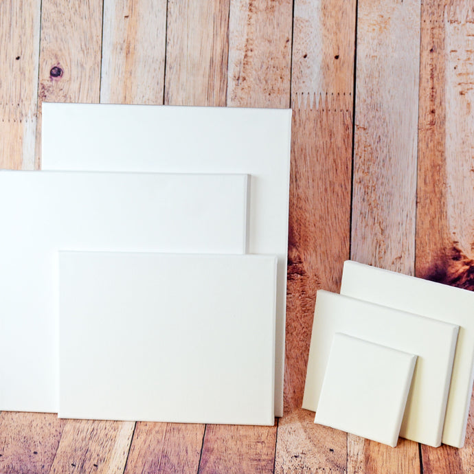 Toiles pour peinture - grandeurs variées - qualité économique